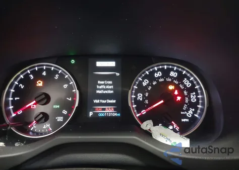 2021 Toyota Rav4 Xle z USA, uszkodzony, nr VIN 2T3P1RFV2MW174219